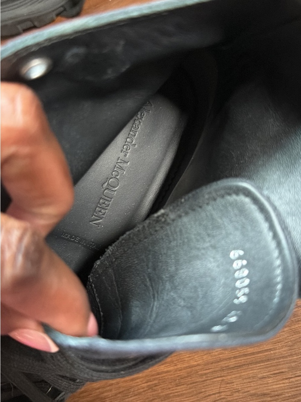 Alexander McQueen Tread Slick Boots - Picture 6 of 7